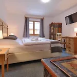 Hotel Hvezda 3*