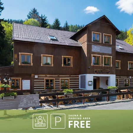 Hotel Hvezda 3*