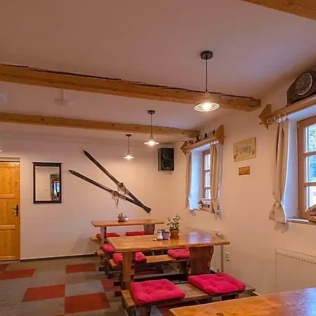 Otel Hvezda 3*