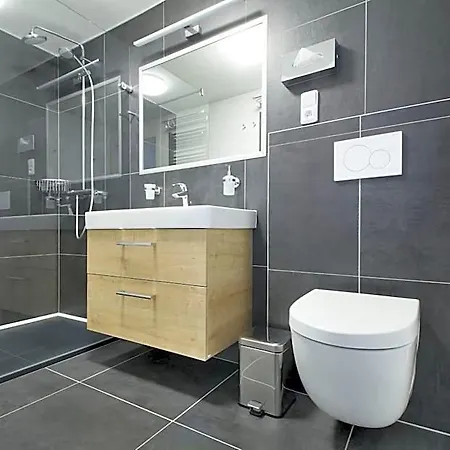 Otel Hvezda 3*