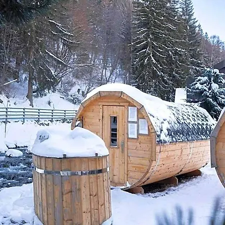 Hvezda Hotell