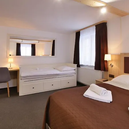 Hvezda Hotel