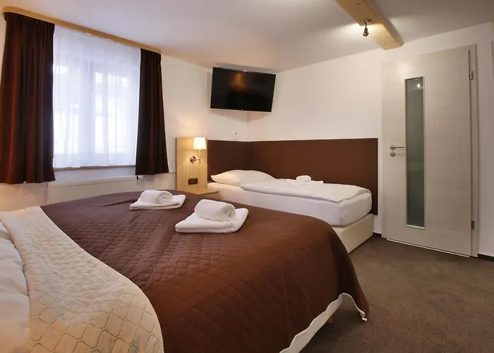 Hvezda Hotel